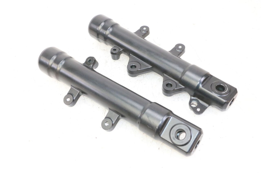 photo de FOURREAU FOURCHE YAMAHA XMAX X-MAX 125 (2021 - 2025) - Zoom état d’usage