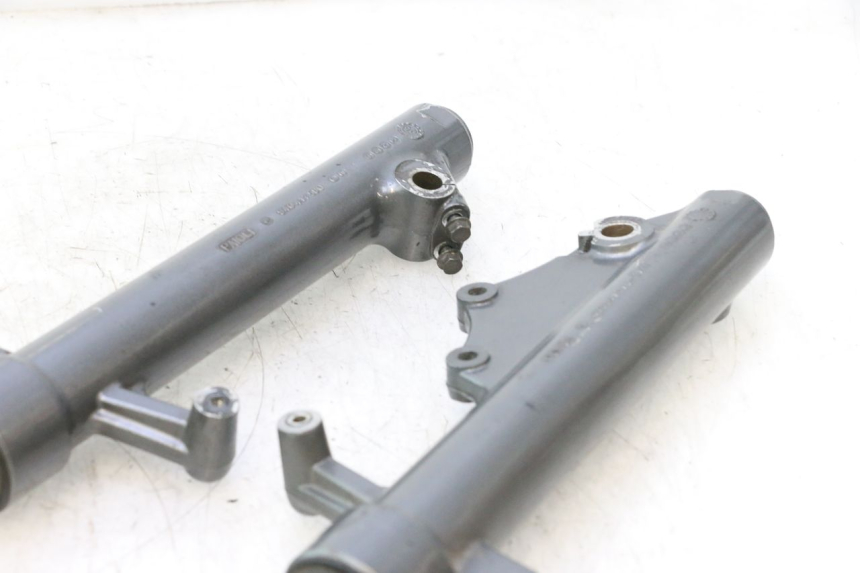 photo de FOURREAU FOURCHE YAMAHA XMAX X-MAX 125 (2006 - 2009) - Pièce contrôlée