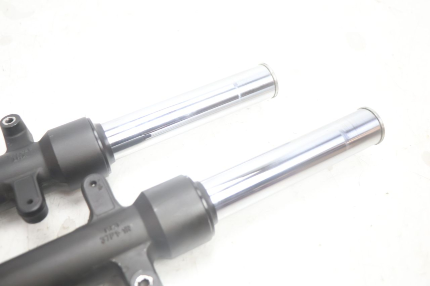 photo de FOURREAU FOURCHE YAMAHA X-MAX XMAX 125 (2010 - 2013) - Marquages et références