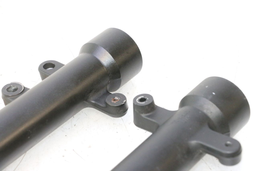 photo de FOURREAU FOURCHE YAMAHA X-MAX XMAX 125 (2010 - 2013) - Zoom état d’usage