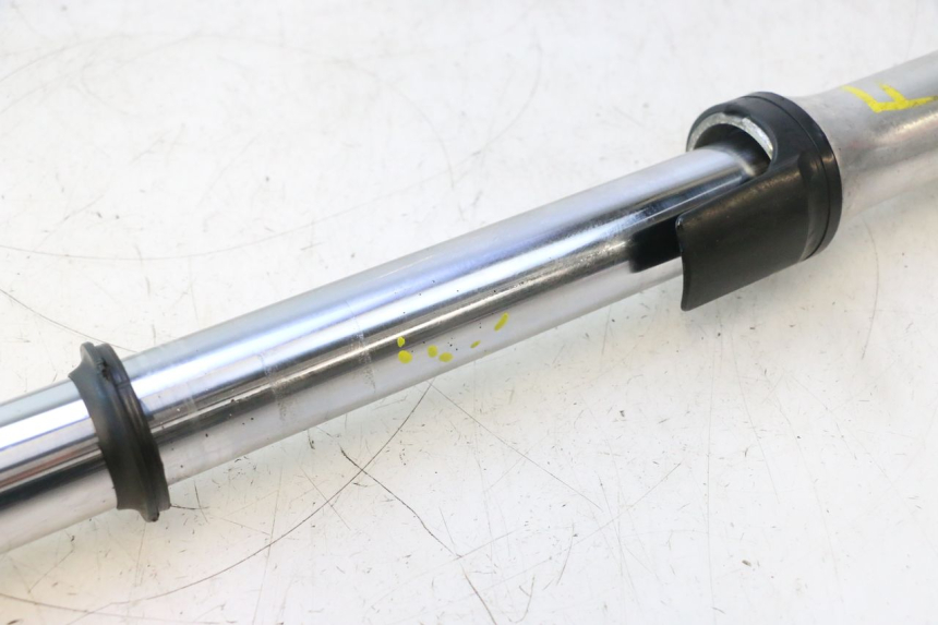 photo de FOURREAU FOURCHE YAMAHA XJR 1300 (1998 - 2002) - Angle alternatif