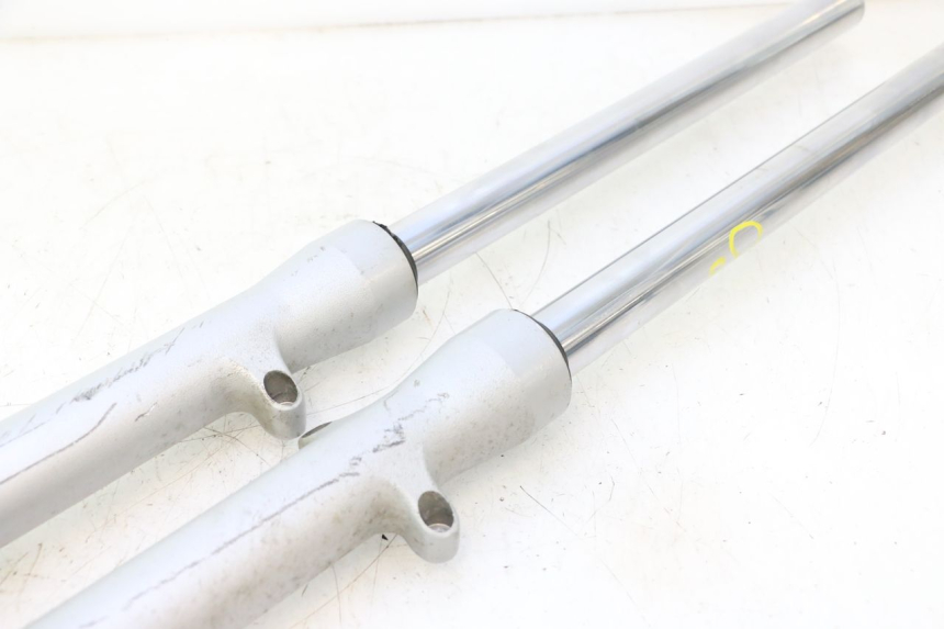 photo de FOURREAU FOURCHE HONDA XLV VARADERO 125 (2007 - 2012) - Aperçu profil
