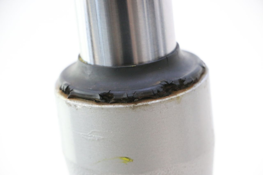 photo de FOURREAU FOURCHE HONDA XLV VARADERO 125 (2007 - 2012) - État de surface