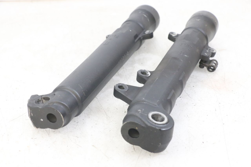 photo de FOURREAU FOURCHE YAMAHA XT X 660 (2004 - 2016) - Détail de la pièce