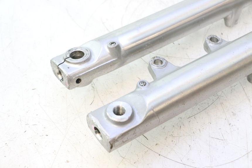 photo de FOURREAU FOURCHE YAMAHA XV VIRAGO 535 (1988 - 2004) - Marquages et références