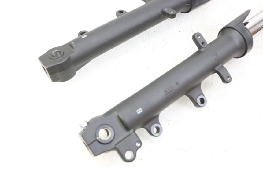 photo de FOURREAU FOURCHE YAMAHA TRACER 7 700 (2020 - 2024) - Vue d’ensemble