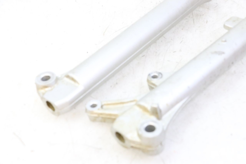 photo de FOURREAU FOURCHE YAMAHA TTR 125 (2000 - 2020)