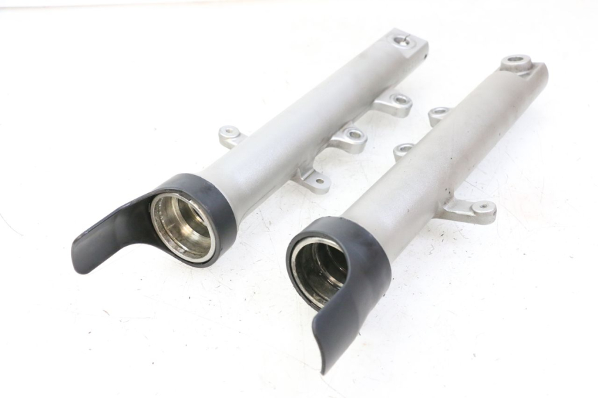 photo de FOURREAU FOURCHE YAMAHA XJ6 600 (2008 - 2016) - Autre angle de vue