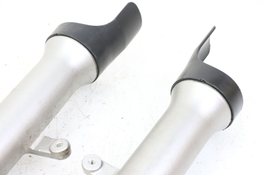 photo de FOURREAU FOURCHE YAMAHA XJ6 ABS 600 (2008 - 2016)