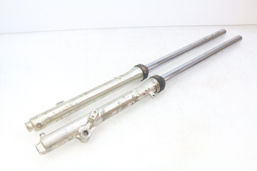 photo de FOURREAU FOURCHE YAMAHA YZ 80 (1982 - 1983)
