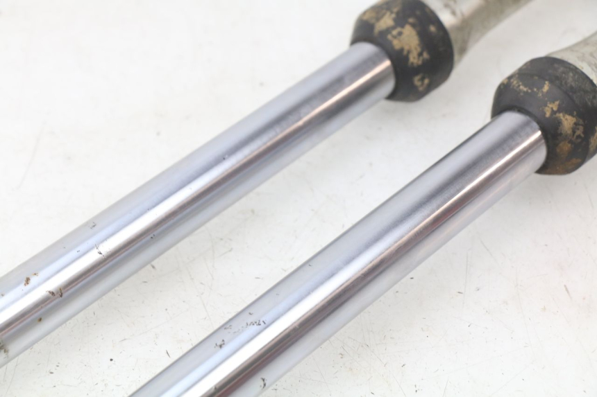 photo de FOURREAU FOURCHE YAMAHA YZ 80 (1982 - 1983)