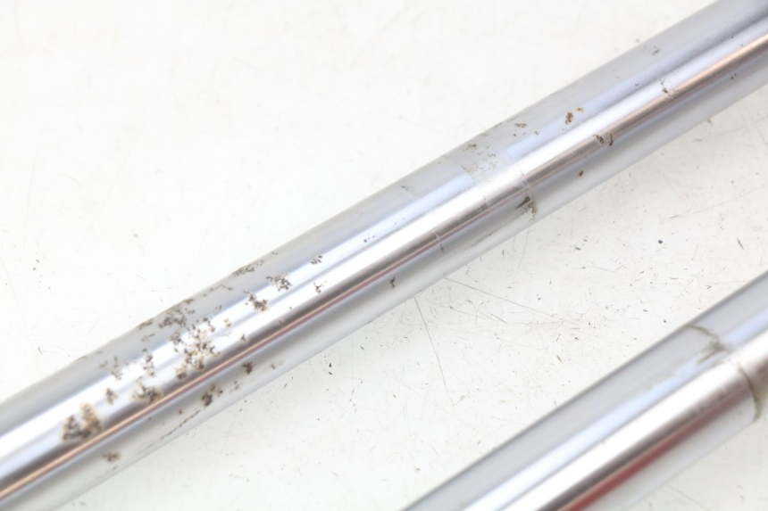 photo de FOURREAU FOURCHE YAMAHA YZ 80 (1982 - 1983)