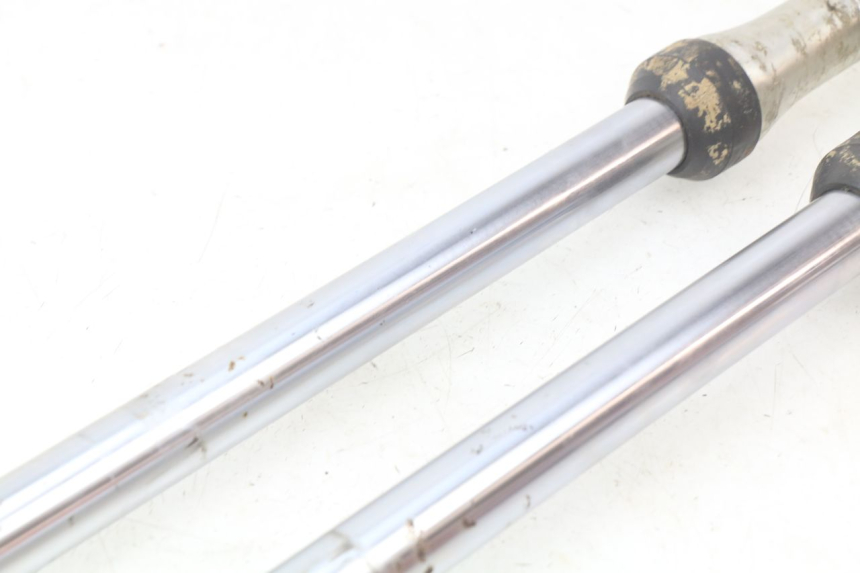 photo de FOURREAU FOURCHE YAMAHA YZ 80 (1982 - 1983)