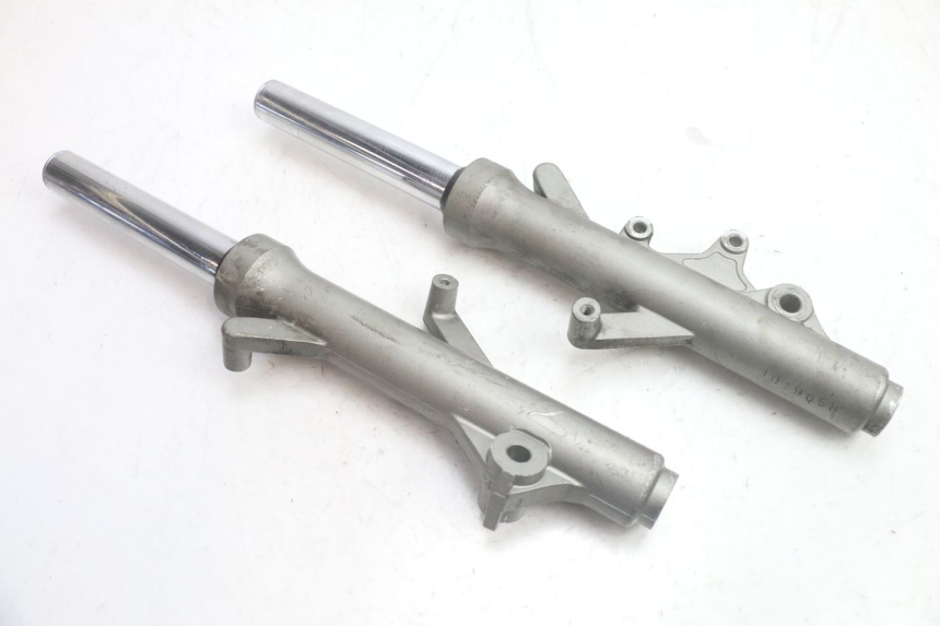 photo de FOURREAU FOURCHE YAMAHA YP MAJESTY 125 (1998 - 2001) - Vue principale