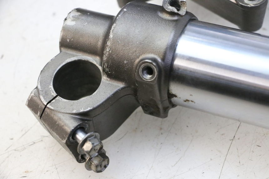 photo de FOURREAU FOURCHE YAMAHA YZ-F YZF 250 (2014 - 2018)