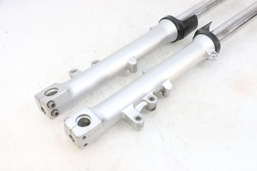 photo de FOURREAU FOURCHE KAWASAKI ZR 7 750 (1999 - 2001) - Pièce contrôlée