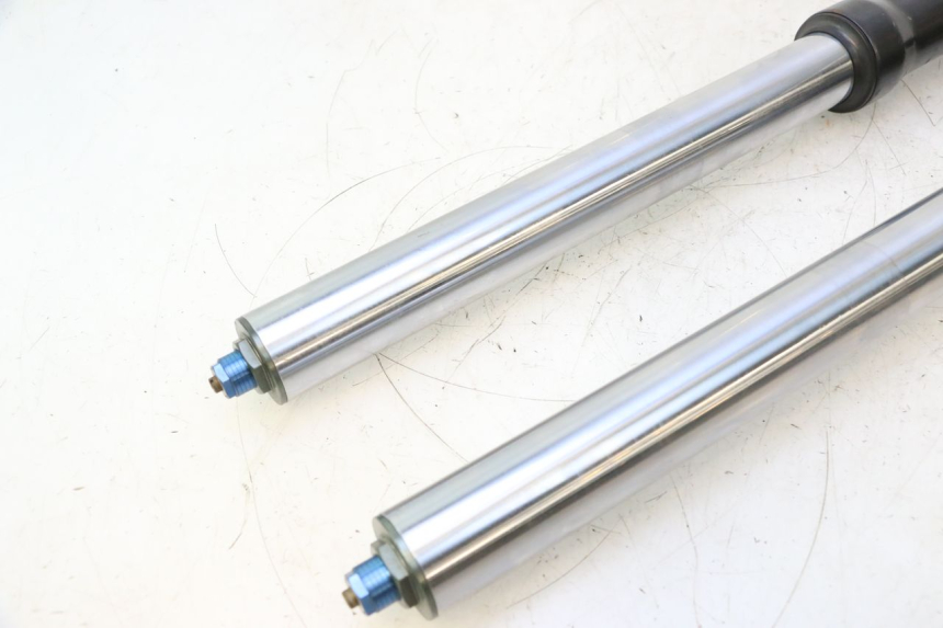 photo de FOURREAU FOURCHE KAWASAKI ZX-6R ZX6R 600 (2000 - 2002) - Focus structure