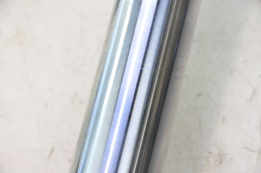photo de FOURREAU FOURCHE KAWASAKI ZZR 600 (1995 - 2004) - Focus structure