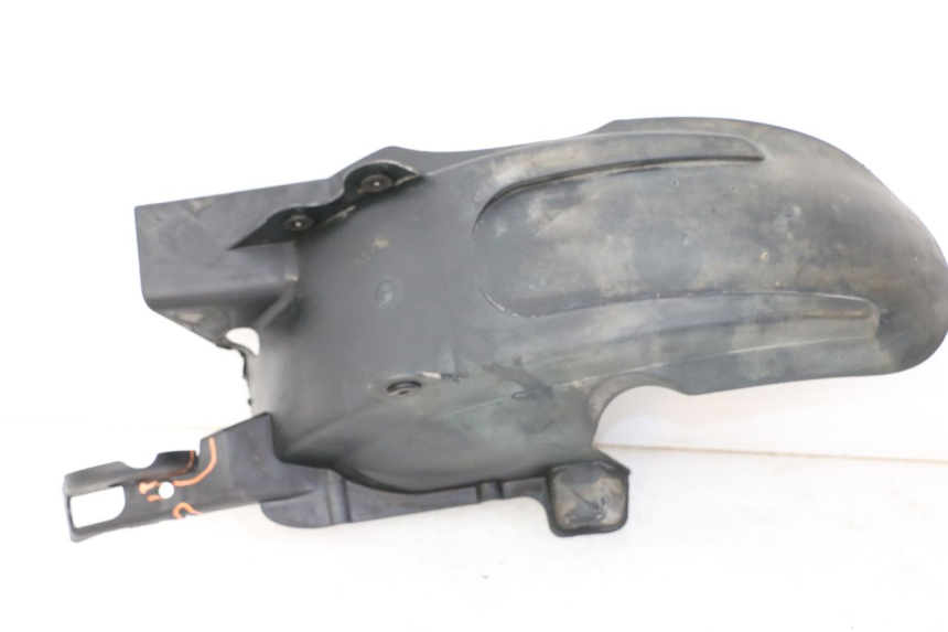 photo de GARDE BOUE ARRIERE BMW C1 125 (2000 - 2003)
