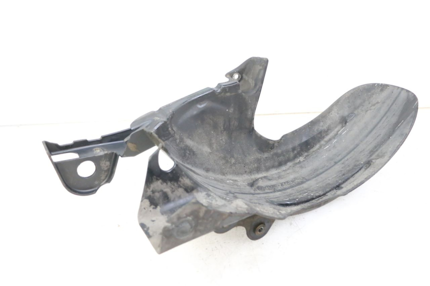 photo de GARDE BOUE ARRIERE BMW C1 125 (2000 - 2003)