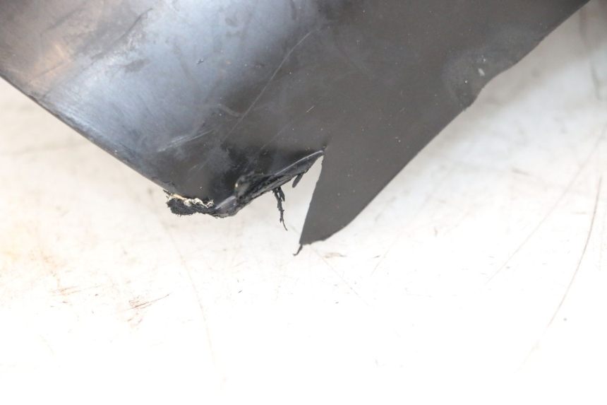 photo de GARDE BOUE ARRIERE CF MOTO E-CHARM 125 (2005 - 2008) - État de surface