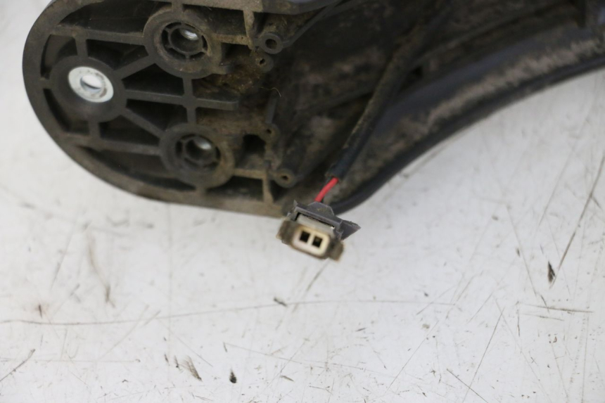 photo de GARDE BOUE ARRIERE XIAOMI MI PRO 2 1