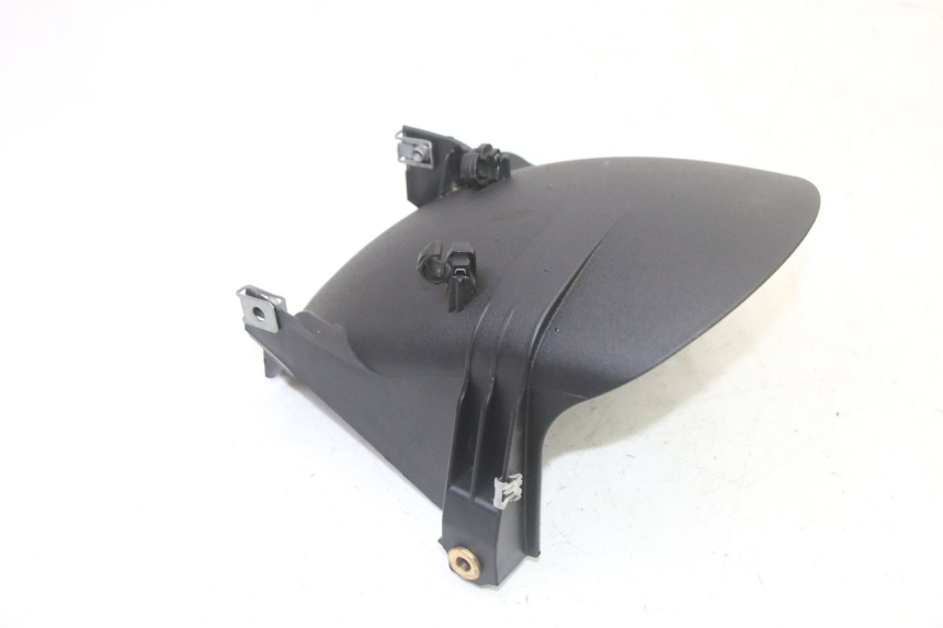 photo de GARDE BOUE ARRIERE PIAGGIO MP3 HPE 310 (2024 - 2025)