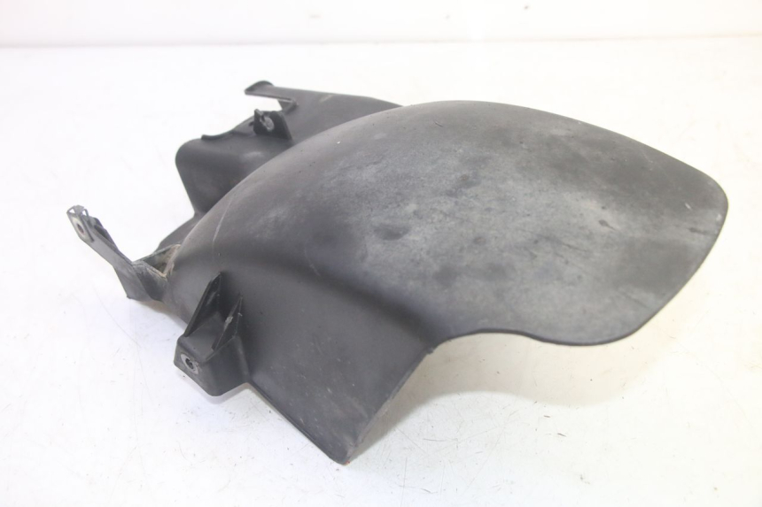 photo de GARDE BOUE ARRIERE PIAGGIO MP3 HPE 350 (2018 - 2020) - Autre angle de vue