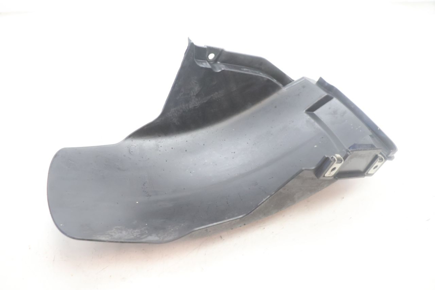 photo de GARDE BOUE ARRIERE PIAGGIO MP3 500 (2016 - 2018) - Vue d’ensemble