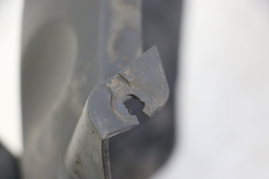 photo de GARDE BOUE ARRIERE SYM ORBIT III 3 4T 50 (2021 - 2025) - Zoom état d’usage