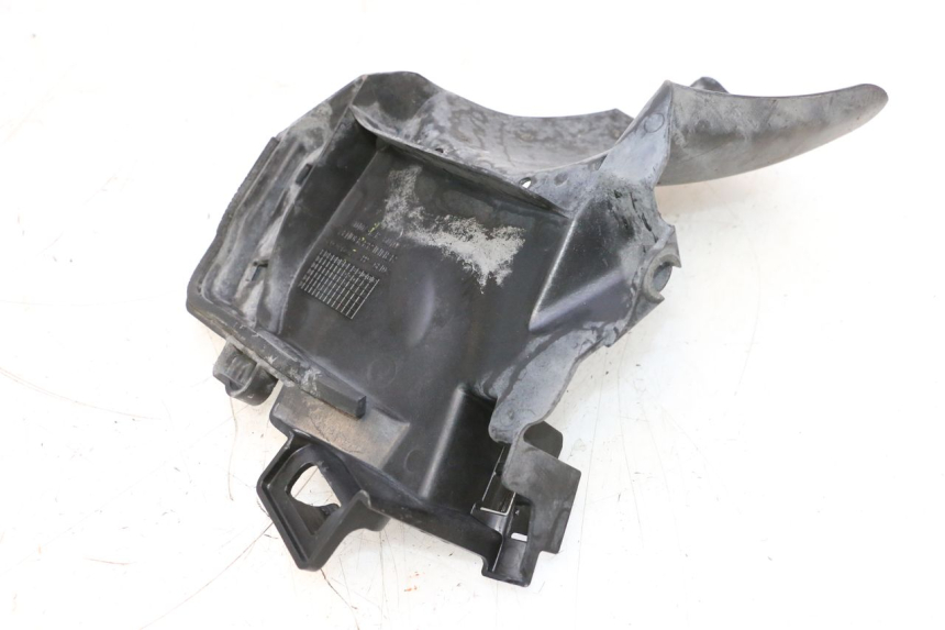 photo de GARDE BOUE ARRIERE HONDA PCX (JF57/JF64) 125 (2014 - 2018) - Détail de la pièce