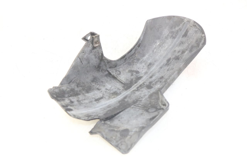 photo de GARDE BOUE ARRIERE PIAGGIO VESPA GRANTURISMO 125 (2003 - 2007)