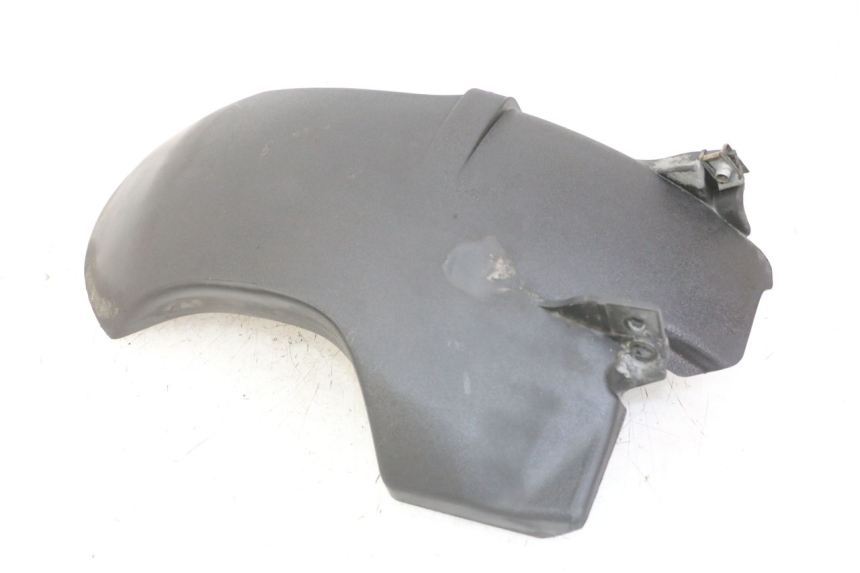 photo de GARDE BOUE ARRIERE PIAGGIO VESPA GRANTURISMO 200 (2004 - 2005)