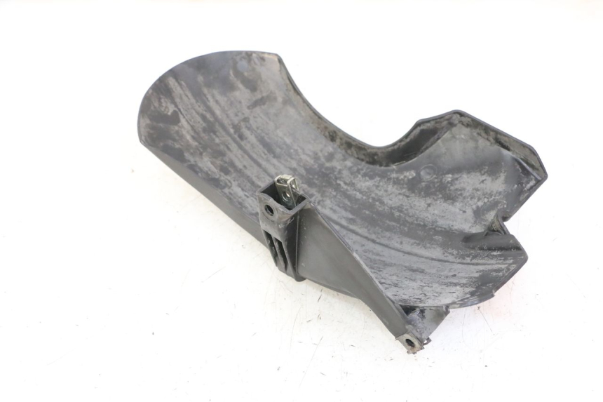 photo de GARDE BOUE ARRIERE PIAGGIO VESPA GRANTURISMO 200 (2004 - 2005)