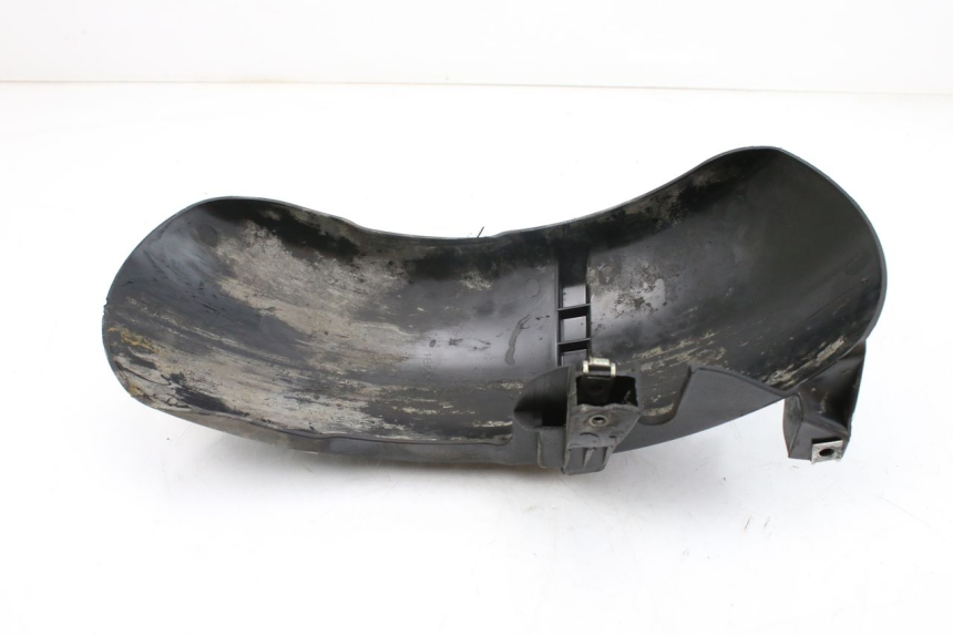 photo de GARDE BOUE ARRIERE PIAGGIO VESPA GTS IGET ABS 125 (2017 - 2023)