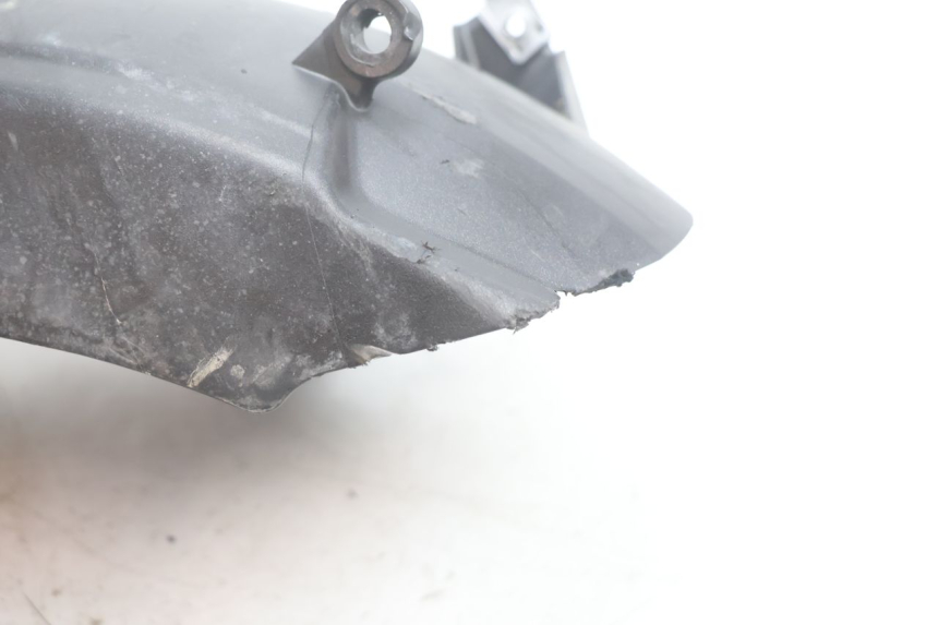 photo de GARDE BOUE ARRIERE APRILIA SR 2T 50 (2012 - 2017) - Zoom état d’usage