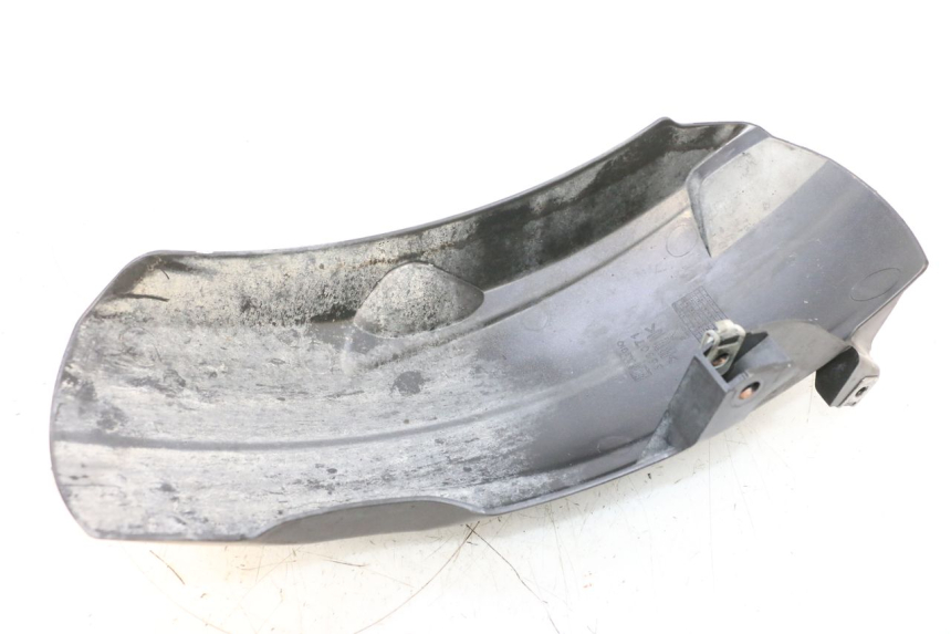 photo de GARDE BOUE ARRIERE APRILIA SR MOTARD 50 (2012 - 2018) - Autre angle de vue