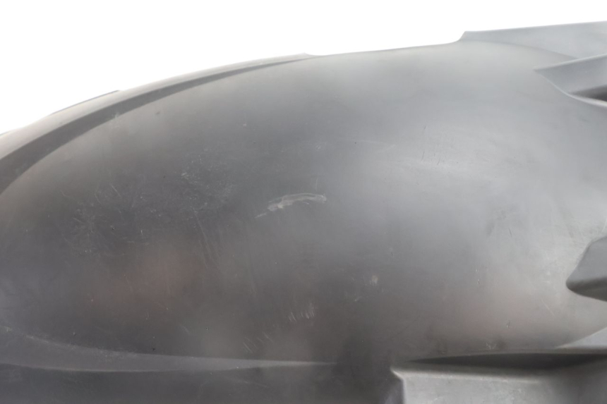photo de GARDE BOUE ARRIERE PEUGEOT STREETZONE NAKED 2T 50 (2014 - 2018) - Gros plan technique