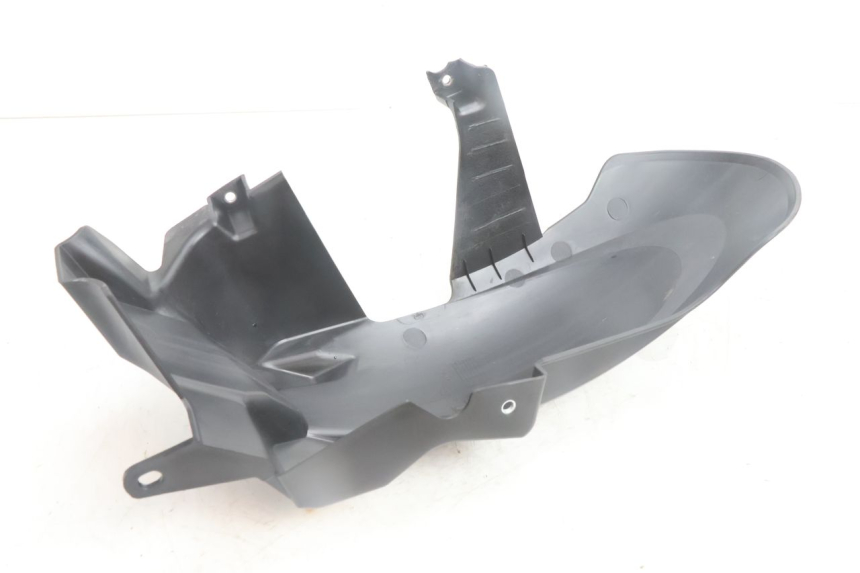 photo de GARDE BOUE ARRIERE PEUGEOT STREETZONE NAKED 2T 50 (2014 - 2018) - Points de fixation