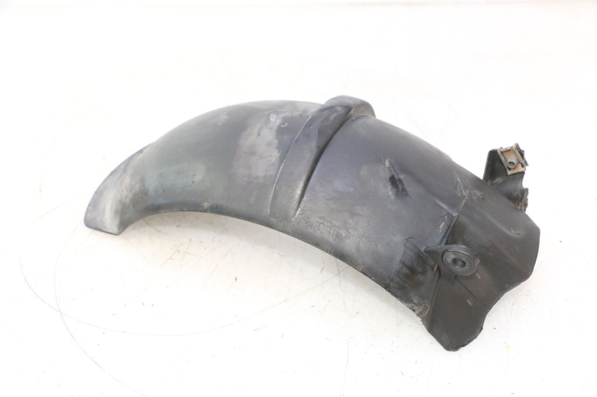 photo de GARDE BOUE ARRIERE PIAGGIO VESPA LX 2T 50 (2005 - 2013) - Détail de la pièce