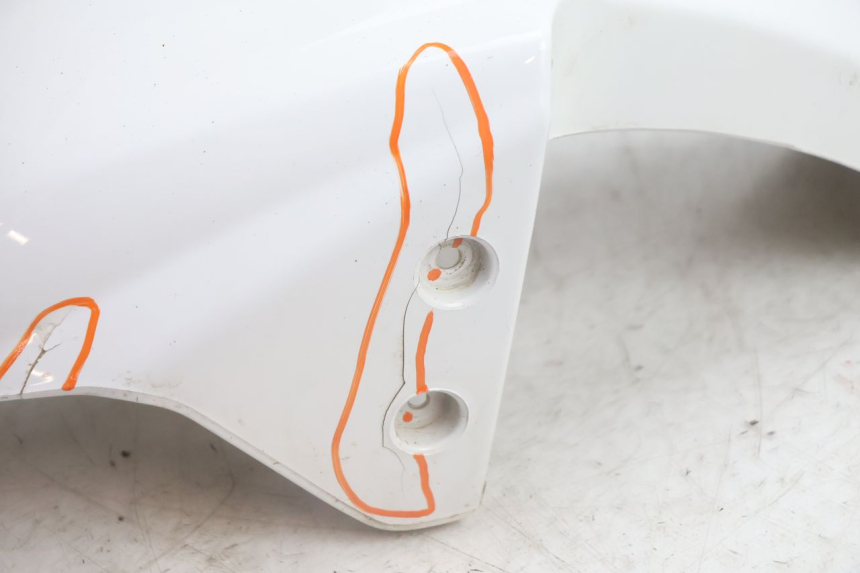 photo de GARDE BOUE AVANT KYMCO AGILITY FR 2T 50 (2012 - 2017) - Zoom état d’usage