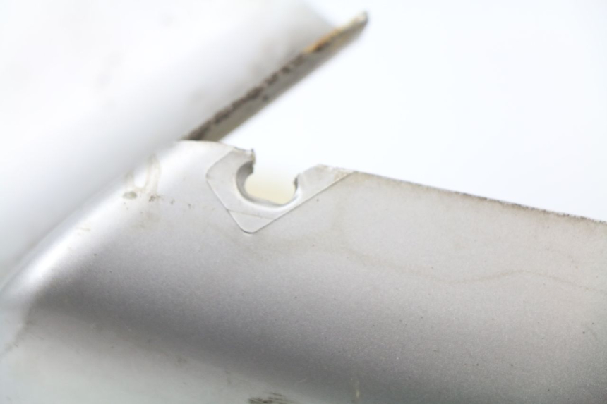 photo de GARDE BOUE AVANT PEUGEOT ELYSEO 50 (1998 - 2001) - Zoom état d’usage