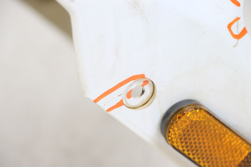photo de Front fender EUROCKA R8 4T 50 (2013 - 2022)