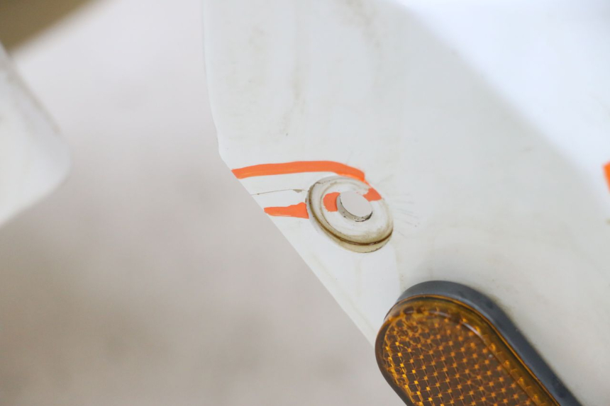photo de Front fender EUROCKA R8 4T 50 (2013 - 2022)