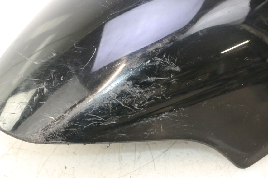 photo de GARDE BOUE AVANT PIAGGIO FLY 2T 50 (2004 - 2017) - Détail de la pièce
