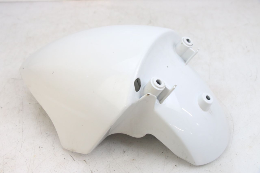 photo de GARDE BOUE AVANT PIAGGIO FLY 125 (2005 - 2012) - Autre angle de vue