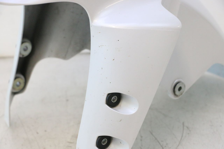 photo de GARDE BOUE AVANT YAMAHA FZ8 800 (2010 - 2016) - Points de fixation