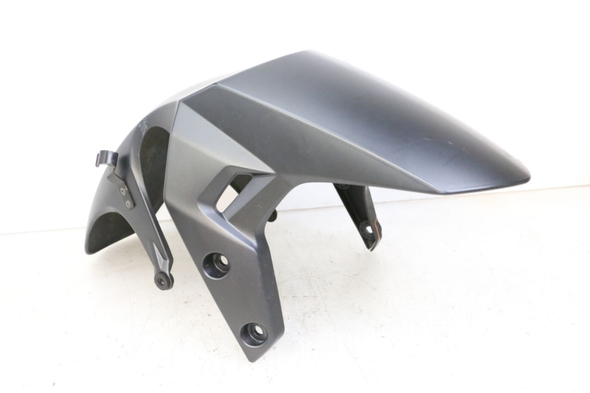 photo de GARDE BOUE AVANT SUZUKI GSR 750 (2011 - 2017)