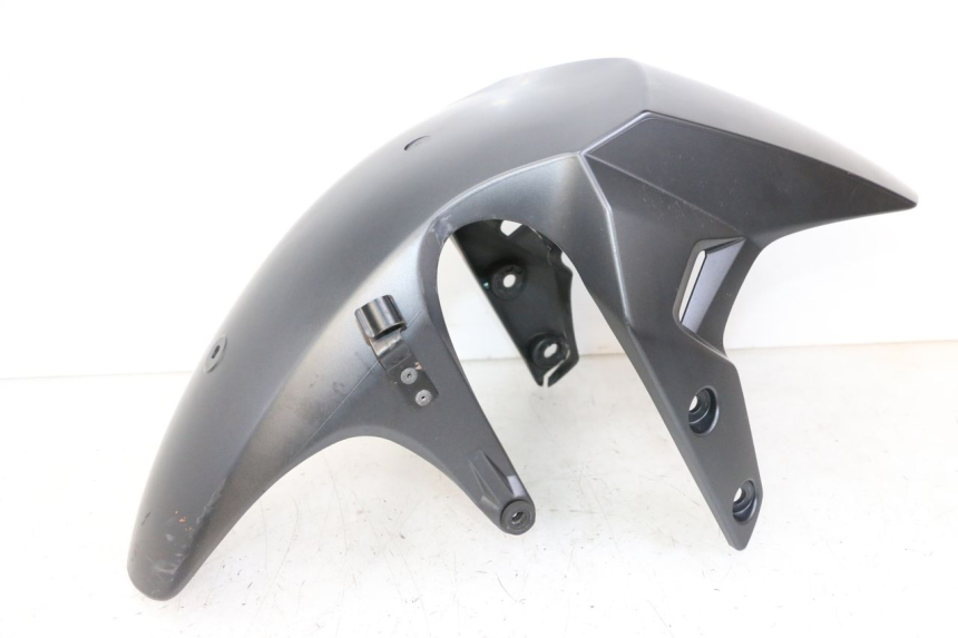 photo de GARDE BOUE AVANT SUZUKI GSR 750 (2011 - 2017)