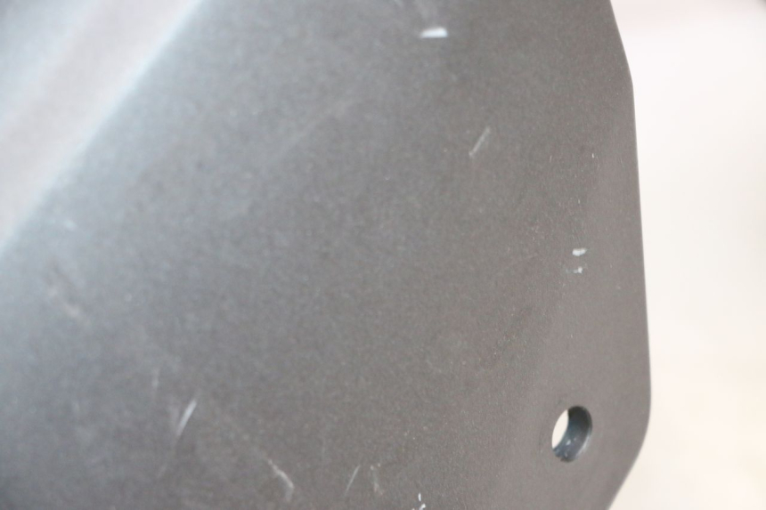 photo de GARDE BOUE AVANT SYM GTS EVO 125 (2009 - 2013) - Détail de la pièce